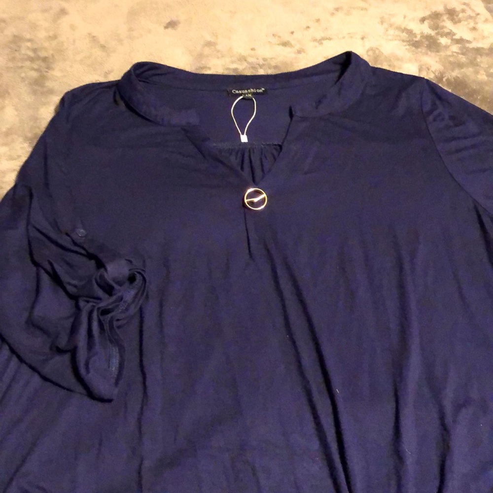NWT Navy Tunic Blouse Size 1X